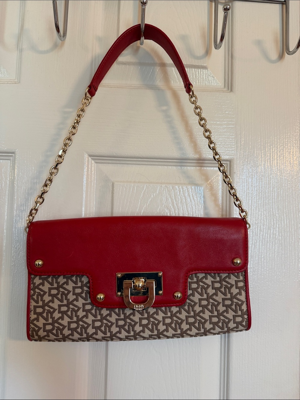 DKNY Red and Brown Logo Shoulder Bag with Gold Chain
